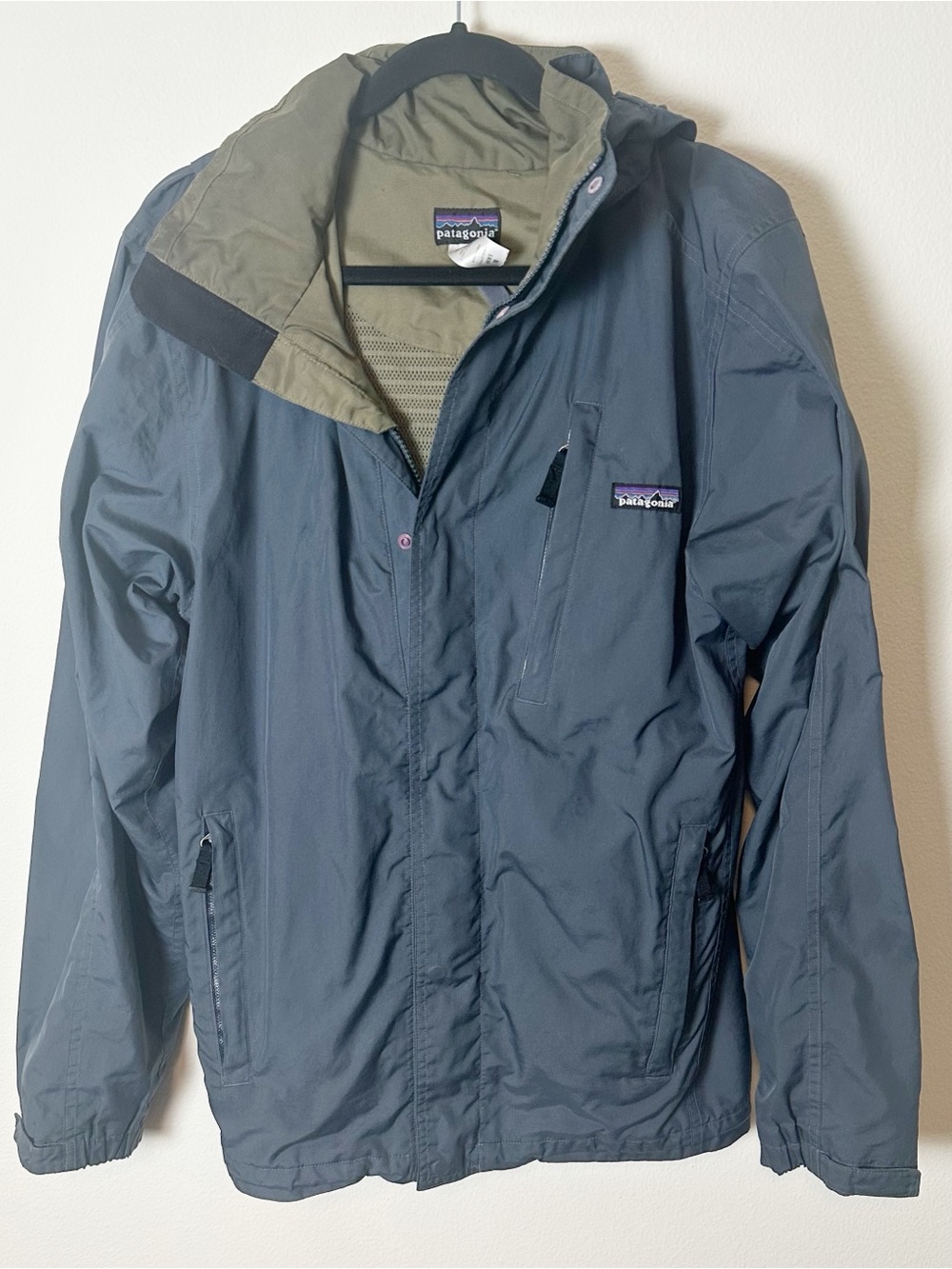 Patagonia Men's Eco Shell Rain Jacket Hooded Navy Blue Grey Medium